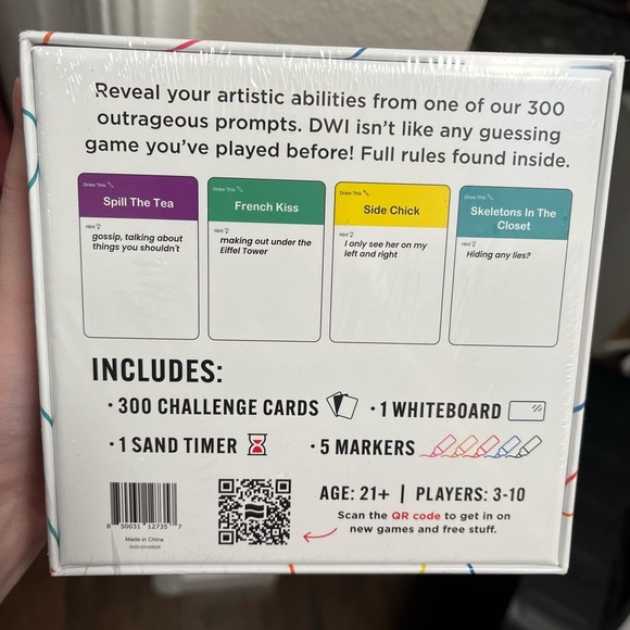 Drawing While Intoxicated Game NEW SEALED - Picture 3 of 3